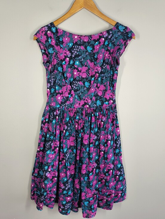 Susina Dresses & Skirts - Susina Floral Cotton Dress in Navy with Pink & Teal Flowers, Size S
